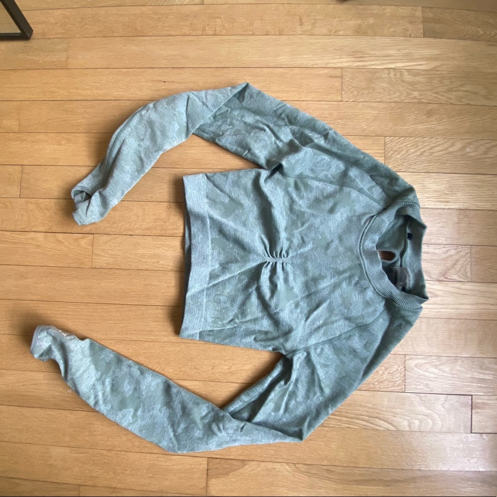 Gymshark camo long sleeve crop - original